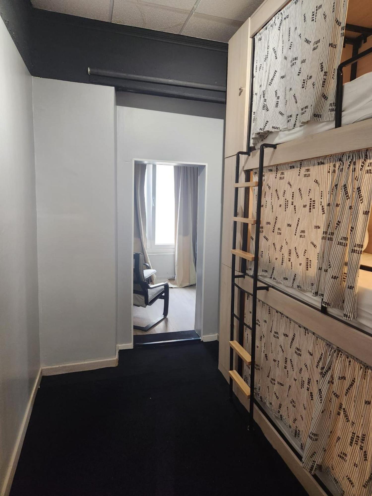 Daora Lisbon Hostel Buitenkant foto